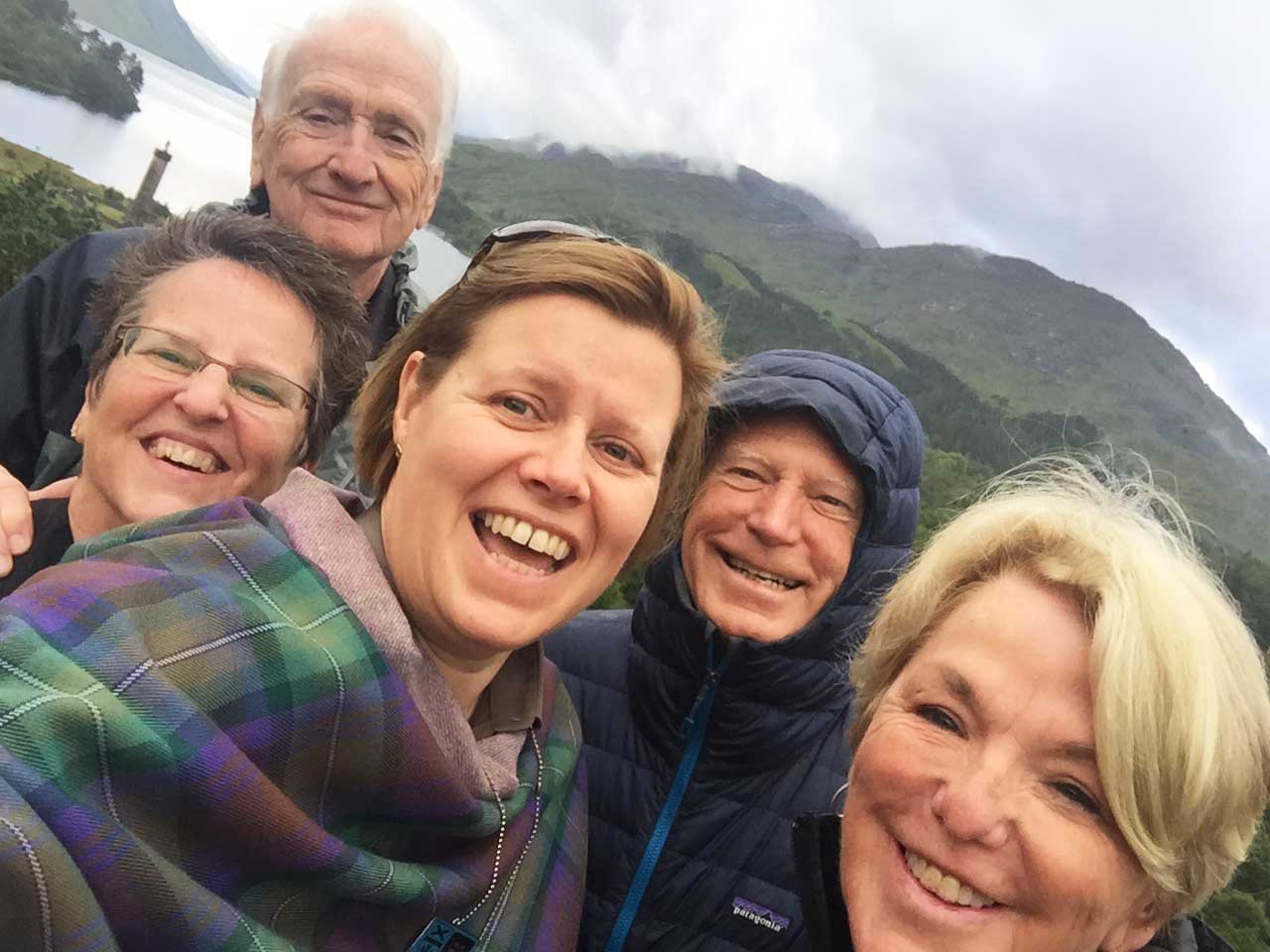 susan-brown-tour-guide-group